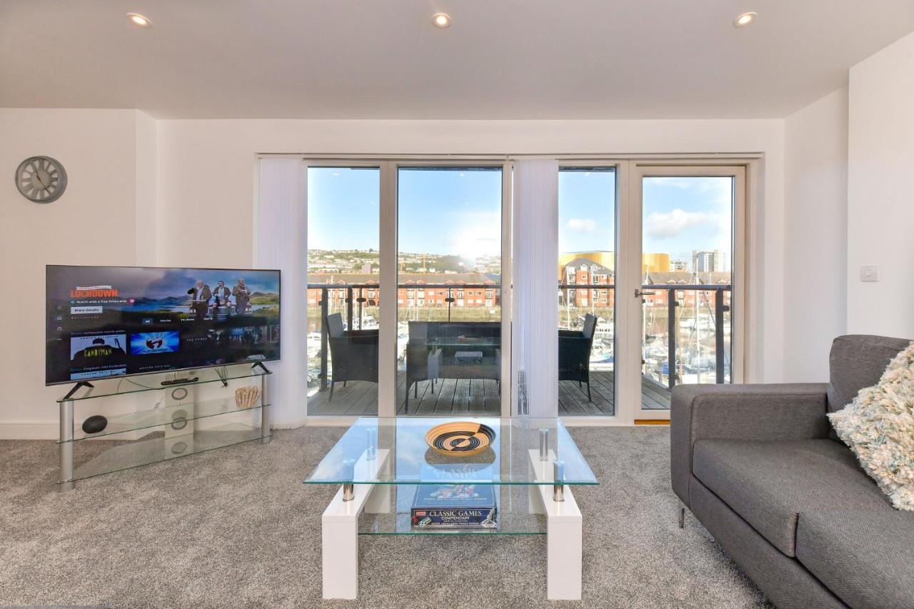 Just Stay Wales - Meridian Wharf, Marina View - 2 Bed Apartment Swansea Buitenkant foto