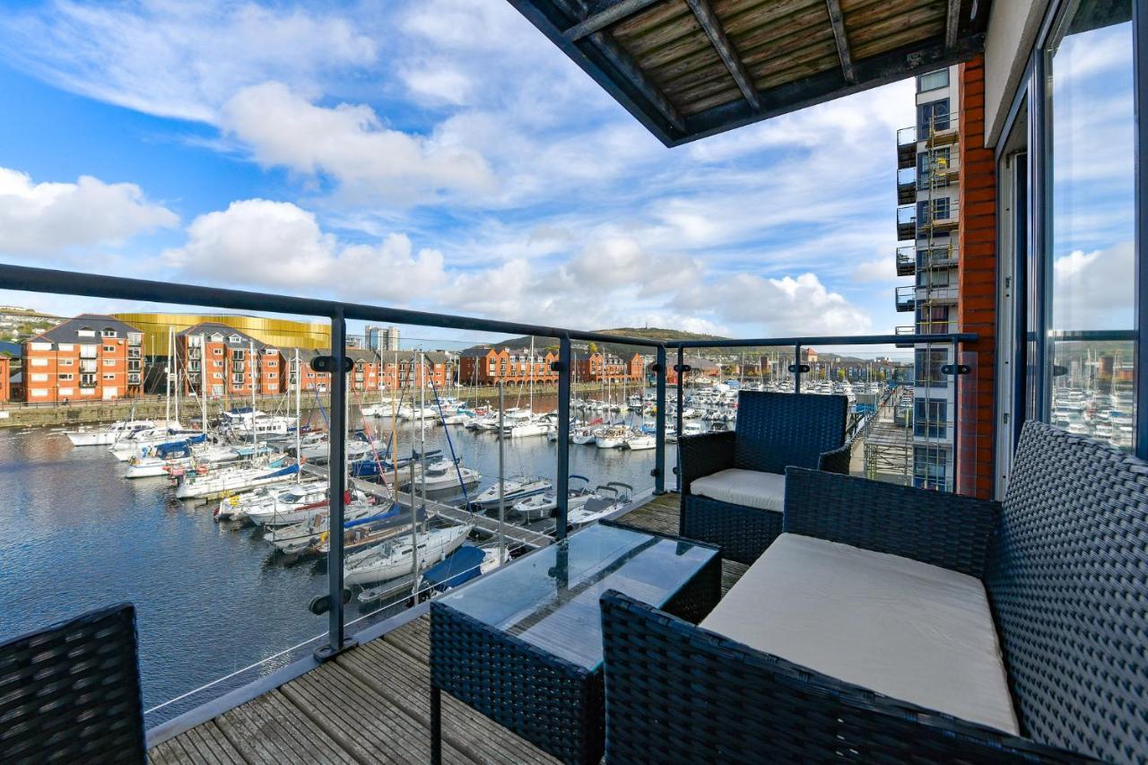 Just Stay Wales - Meridian Wharf, Marina View - 2 Bed Apartment Swansea Buitenkant foto